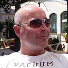 Profile picture for user Raymond Wolff